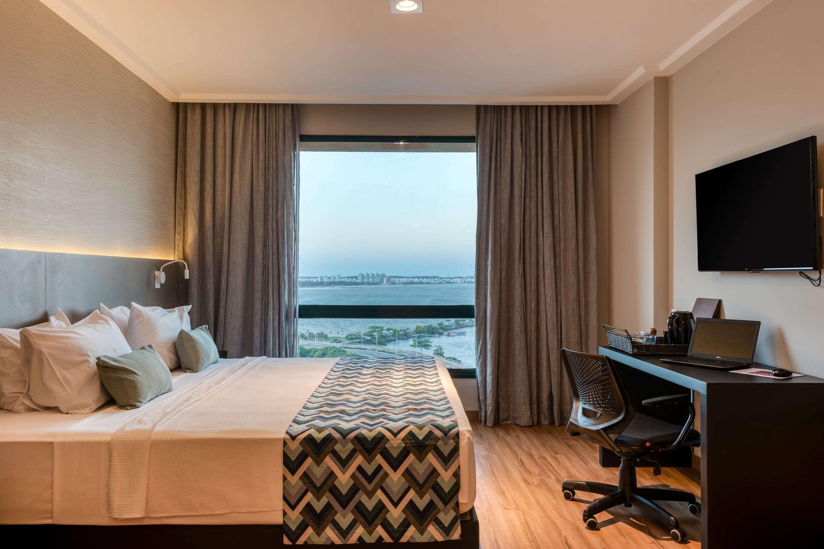Comfort Suites Витория Экстерьер фото